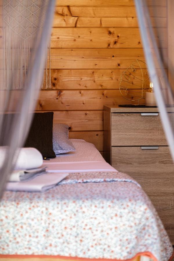 Holiday Home Maslinada ミルナ エクステリア 写真