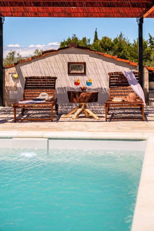 Holiday Home Maslinada ミルナ エクステリア 写真