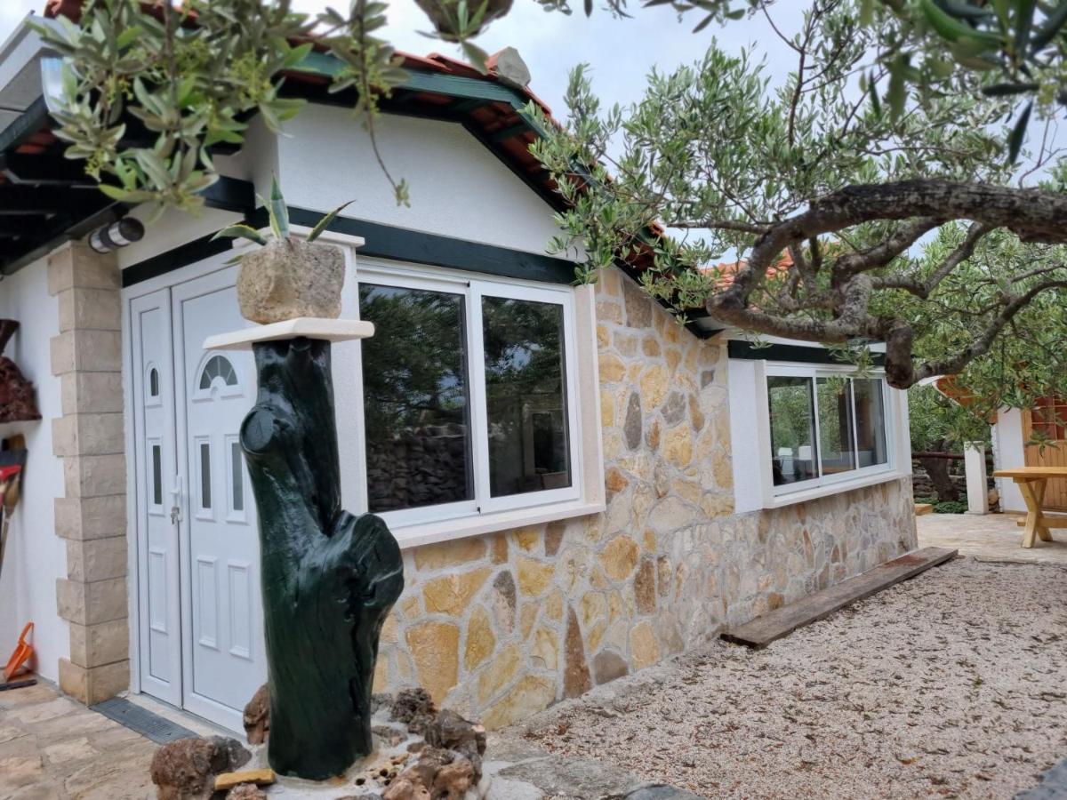 Holiday Home Maslinada ミルナ エクステリア 写真